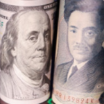 Gold Eyes Breakout as Market Uncertainty